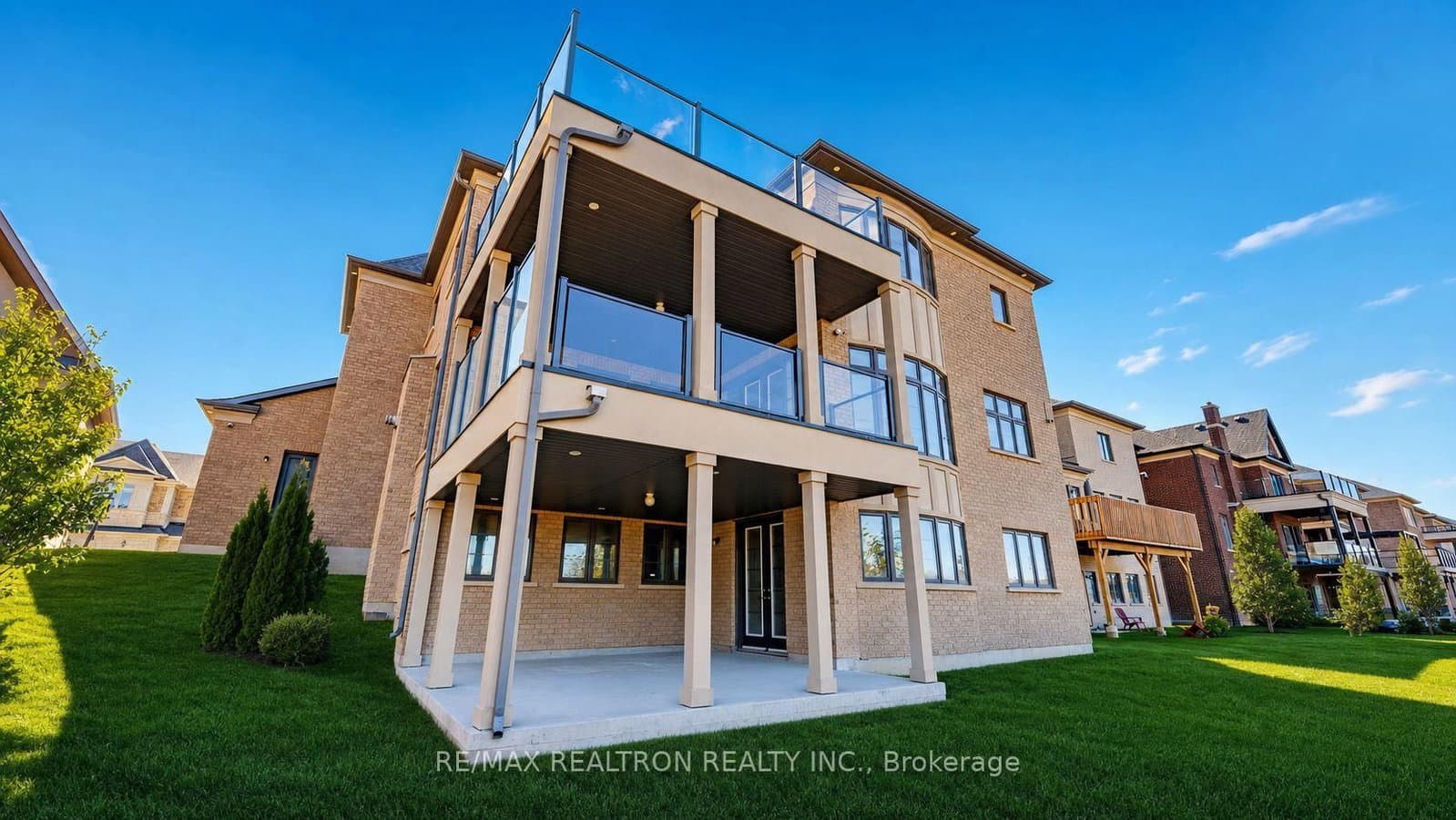 52 Rolling Green Court thumbnail 4