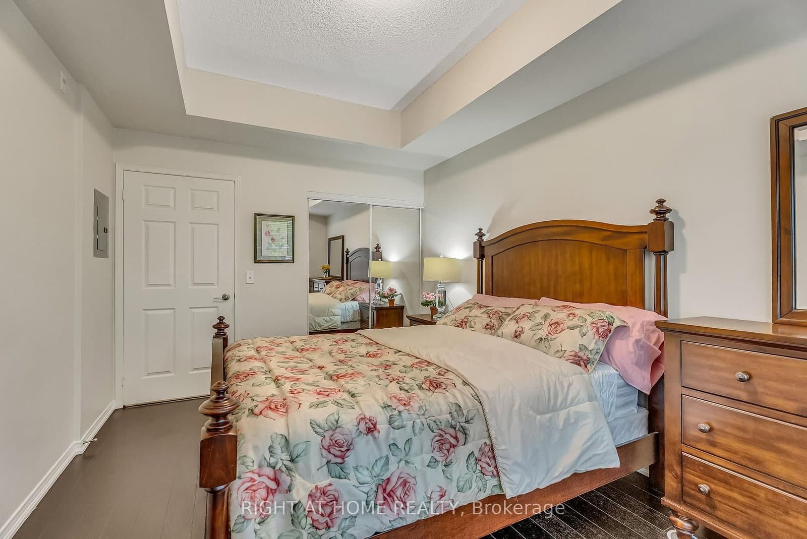 9973 Keele Street, Unit 206 thumbnail 20