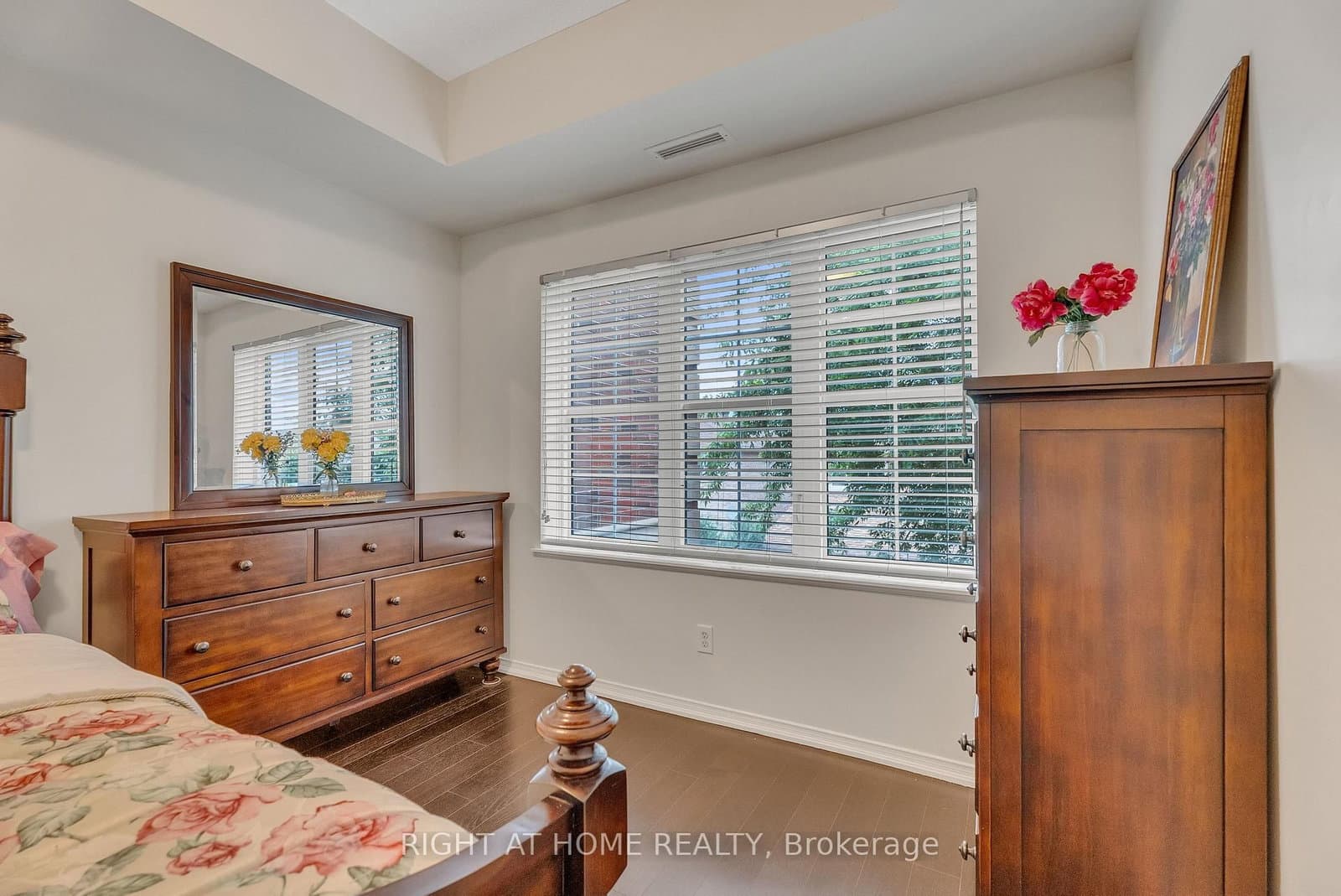 9973 Keele Street, Unit 206 thumbnail 22