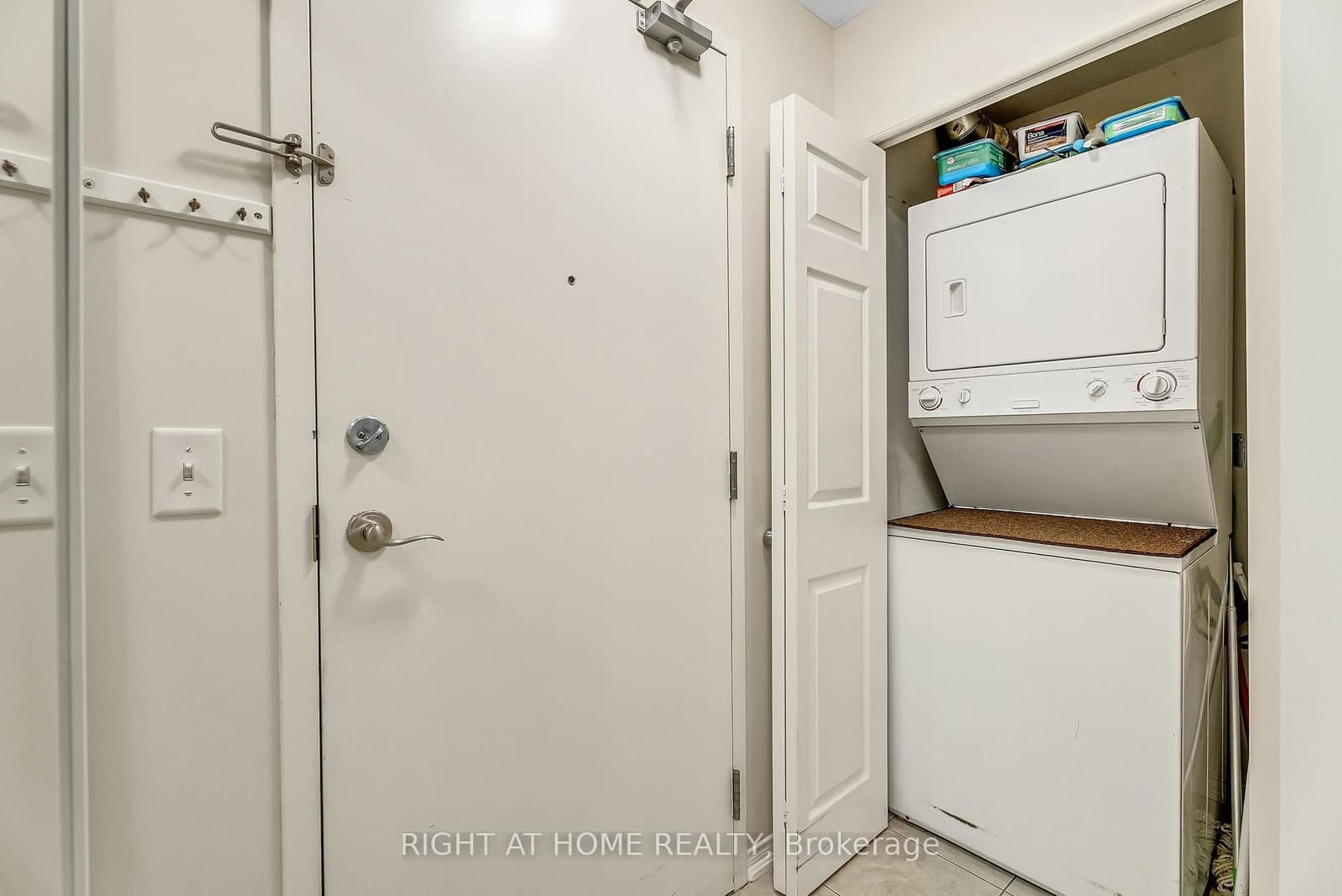 9973 Keele Street, Unit 206 thumbnail 26