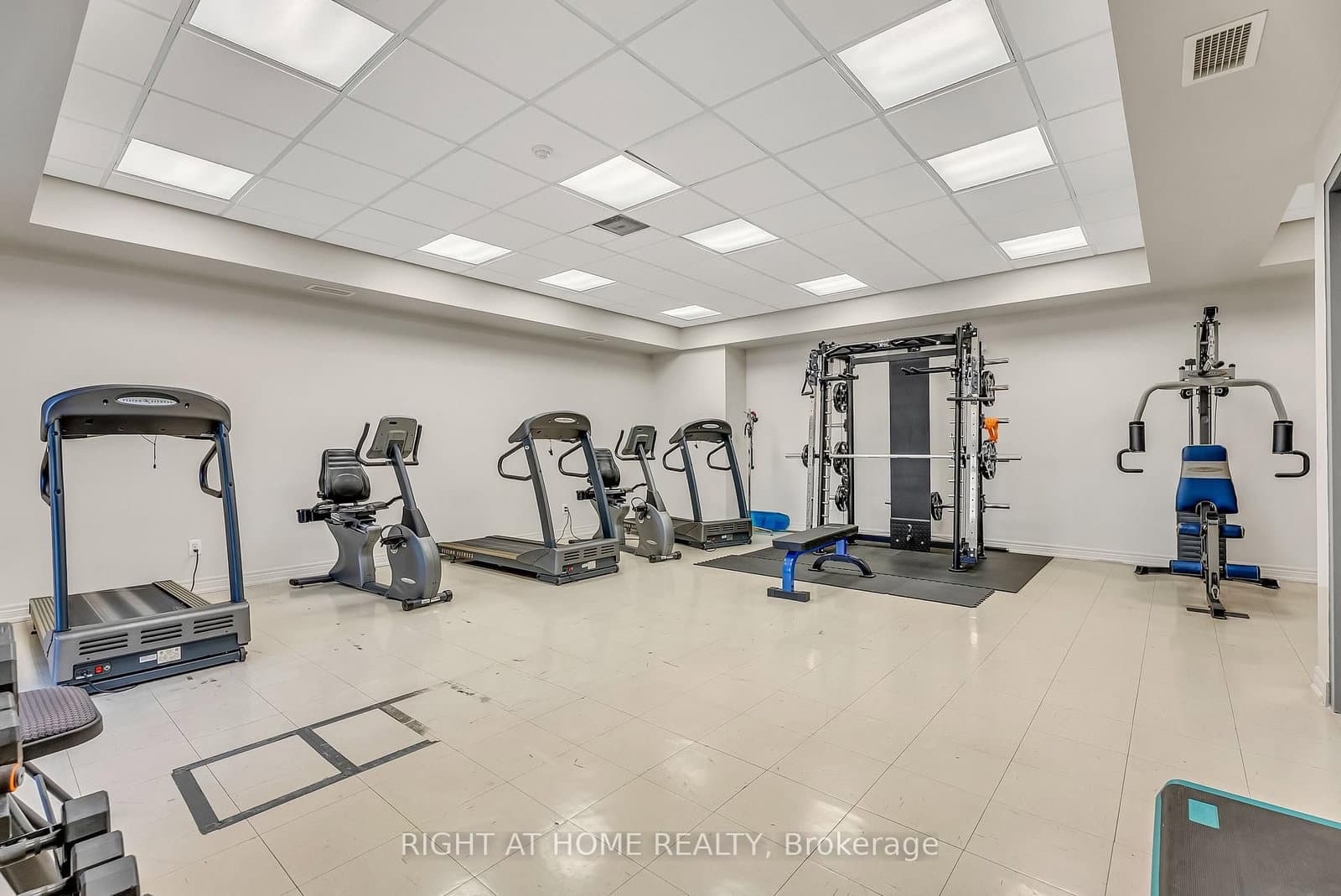 9973 Keele Street, Unit 206 thumbnail 28