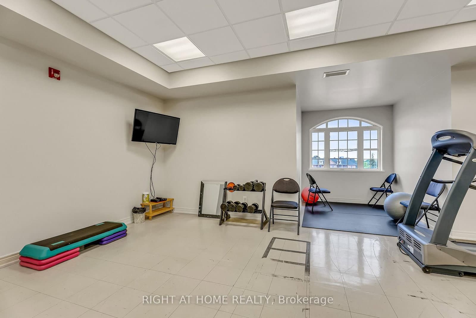9973 Keele Street, Unit 206 thumbnail 29