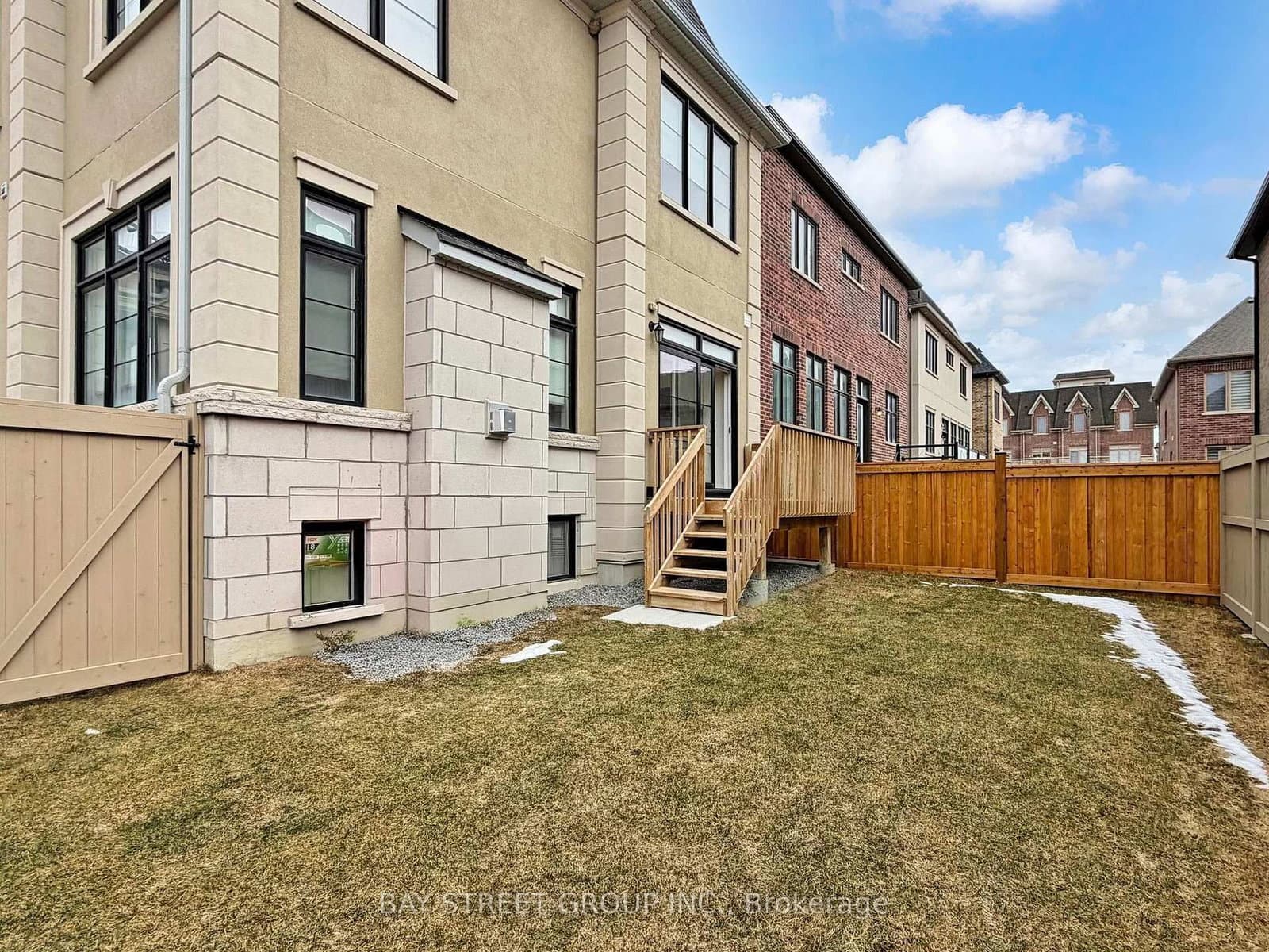 88 Harvey Bunker Crescent thumbnail 28