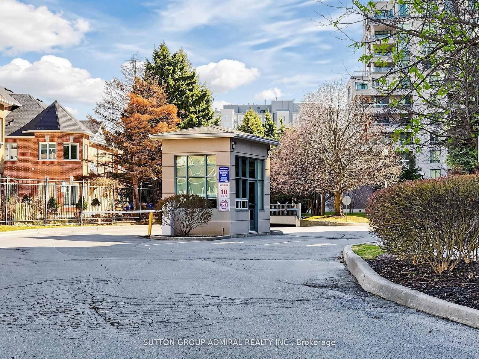 1 Emerald Lane, Unit 704 thumbnail 35