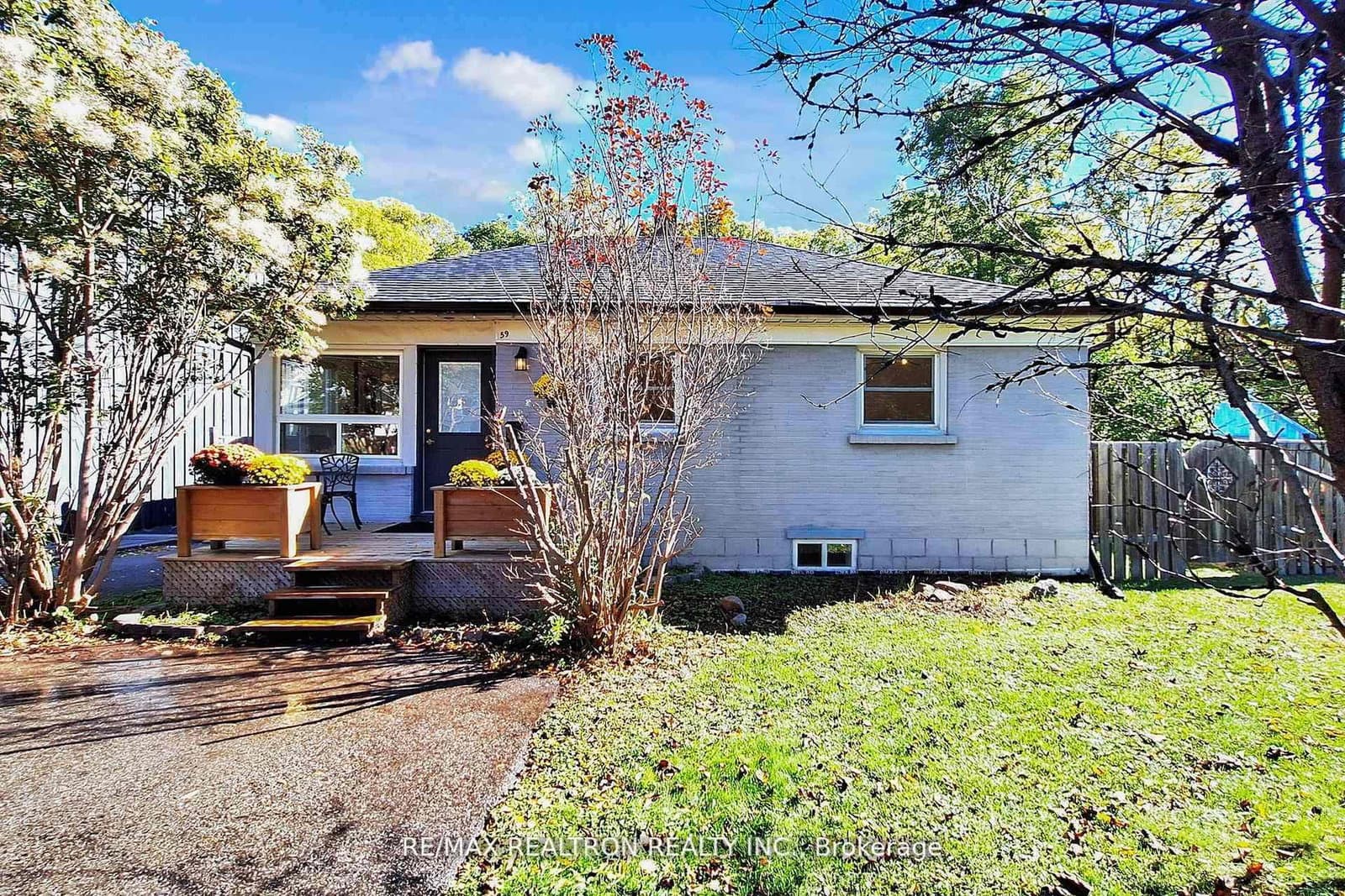 59 Machell Avenue - Image 1