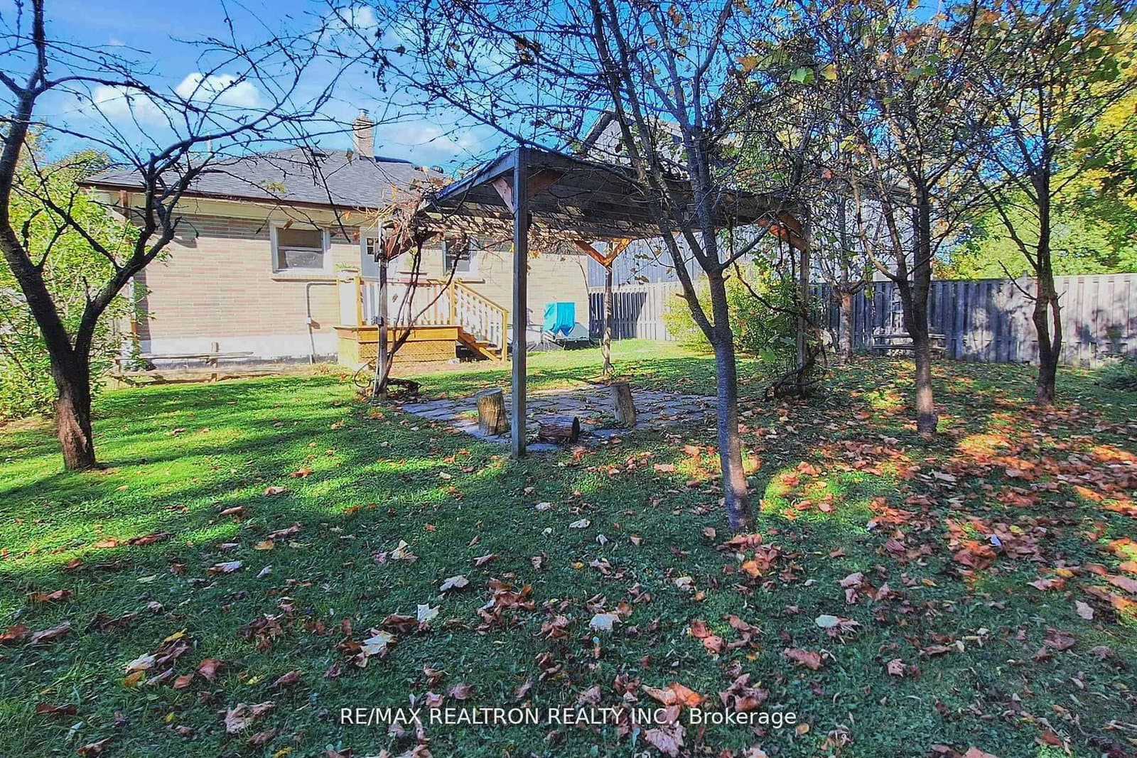 59 Machell Avenue thumbnail 49