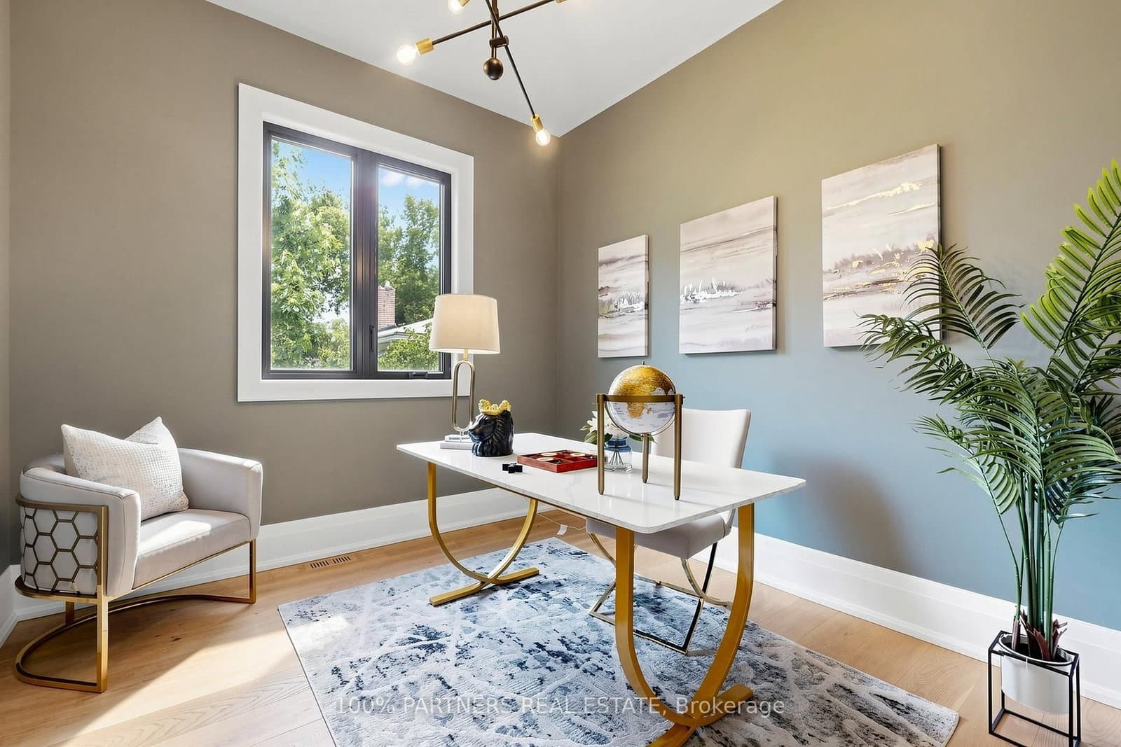 160 Lawrence Avenue thumbnail 18
