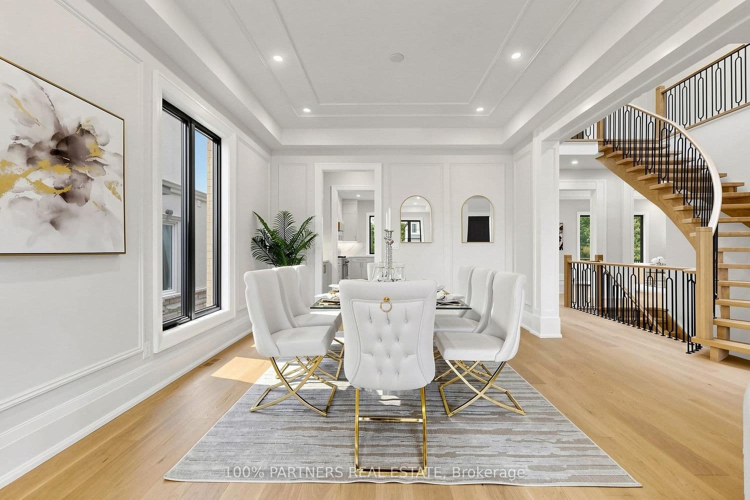 160 Lawrence Avenue thumbnail 8
