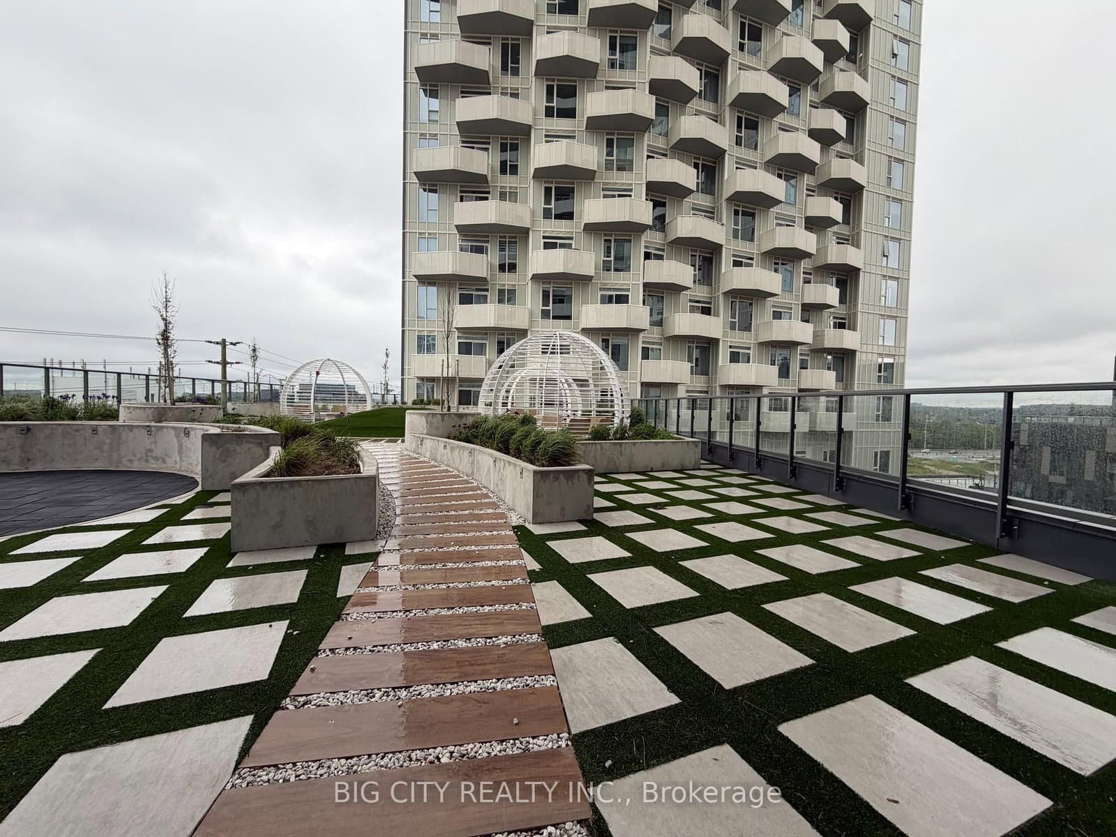 498 Caldari Road, Unit 2328 thumbnail 32
