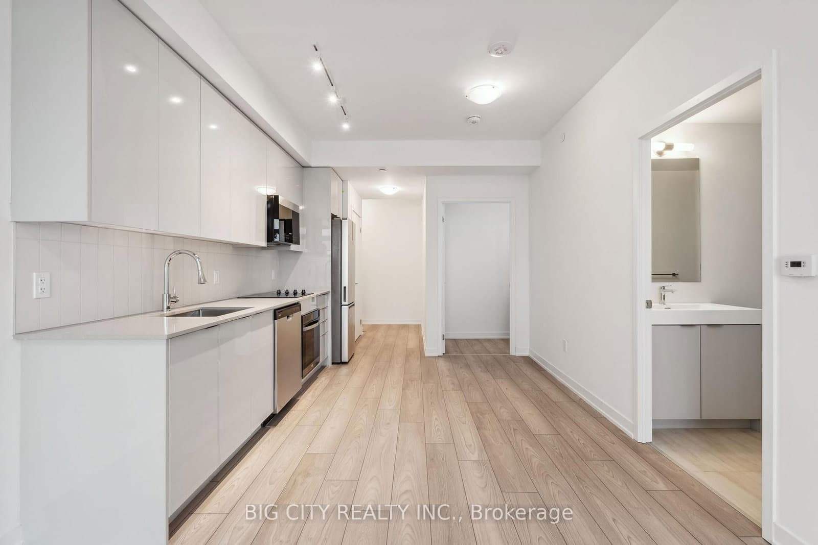 498 Caldari Road, Unit 2328 thumbnail 7