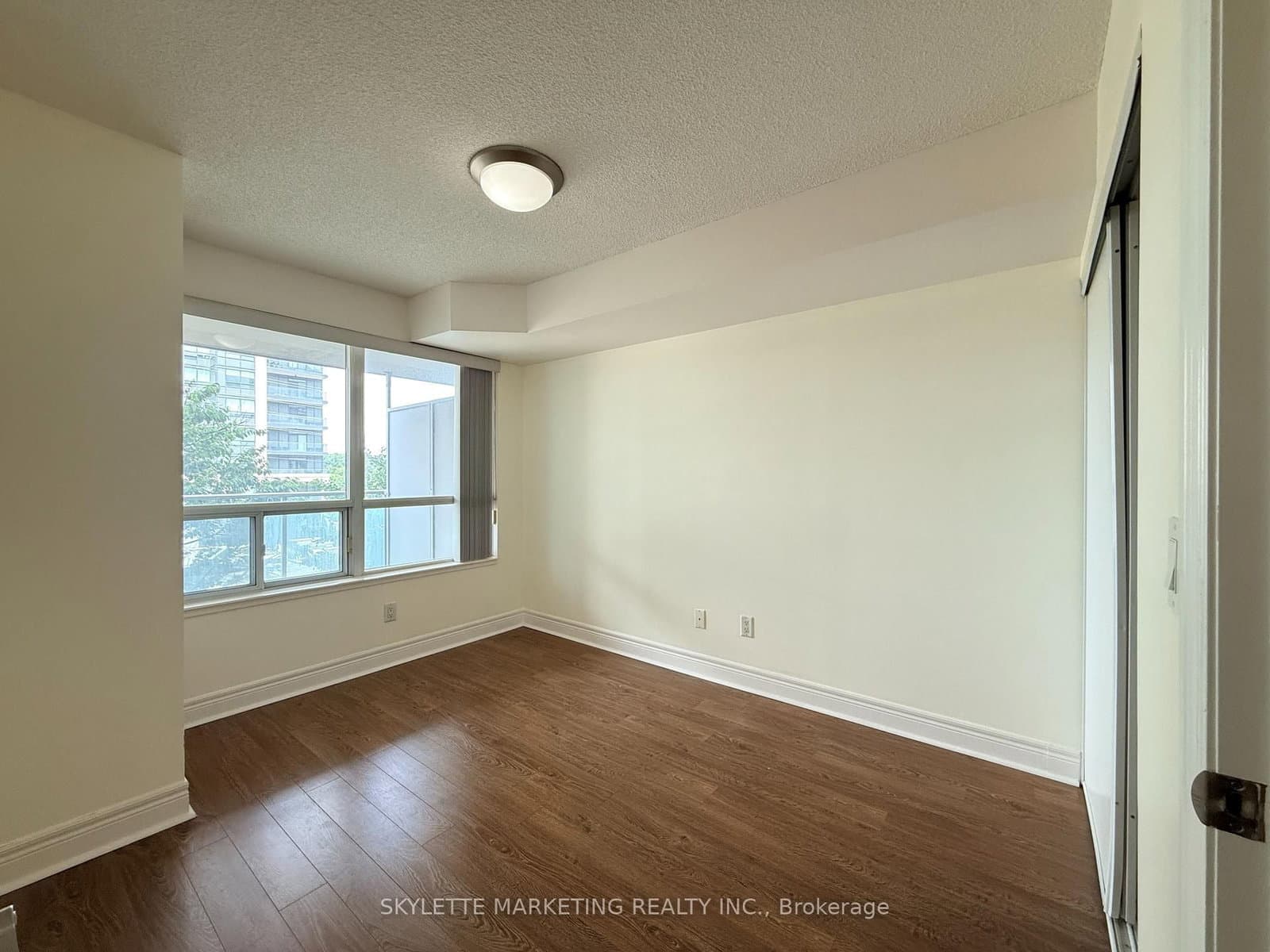 62 Suncrest Boulevard, Unit 310 thumbnail 11