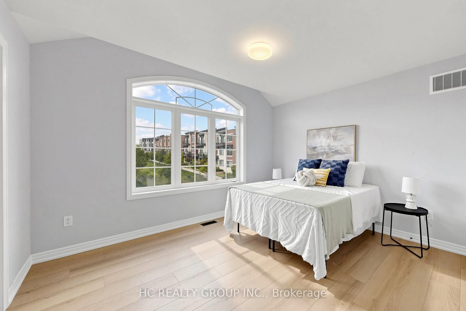 2 Apple Grove Court thumbnail 30