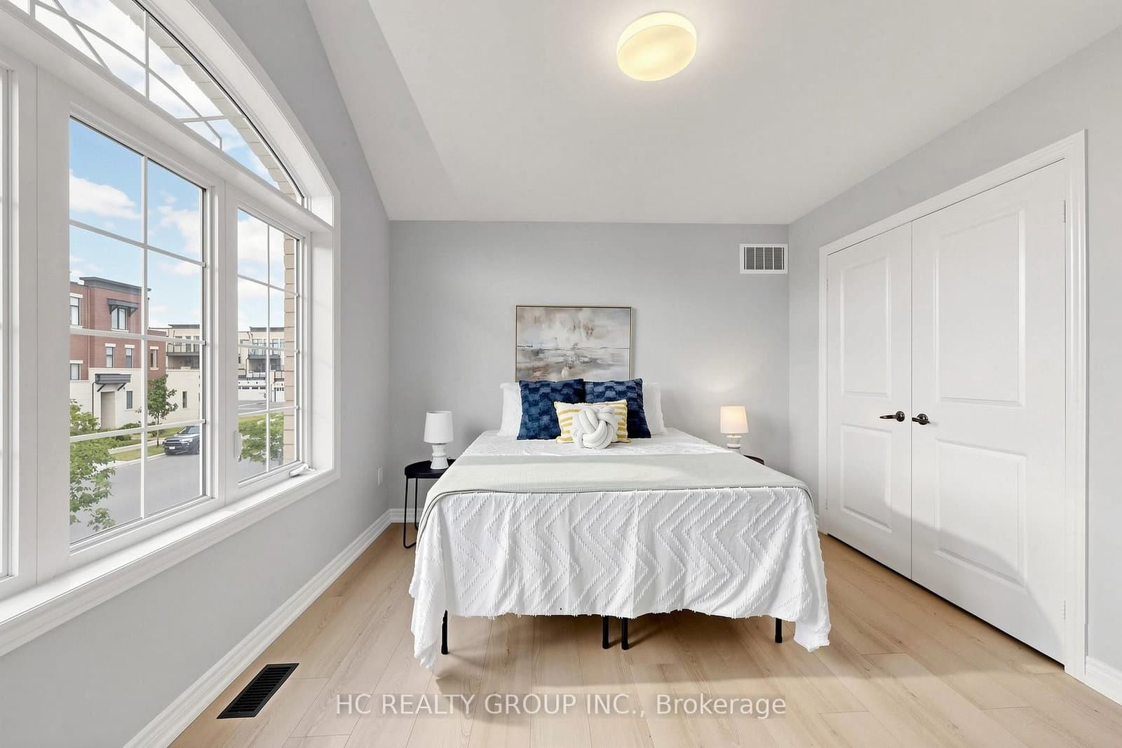 2 Apple Grove Court thumbnail 31