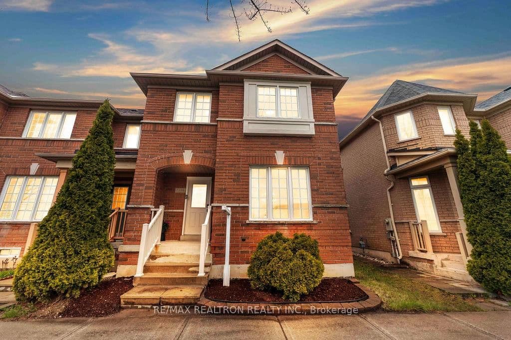 2334 Bur Oak Avenue thumbnail 2
