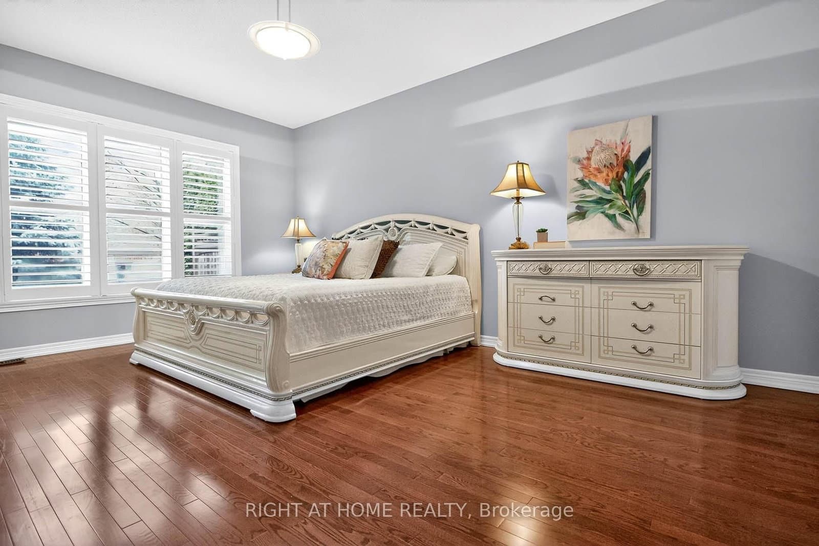 145 Louisbourg Way thumbnail 16