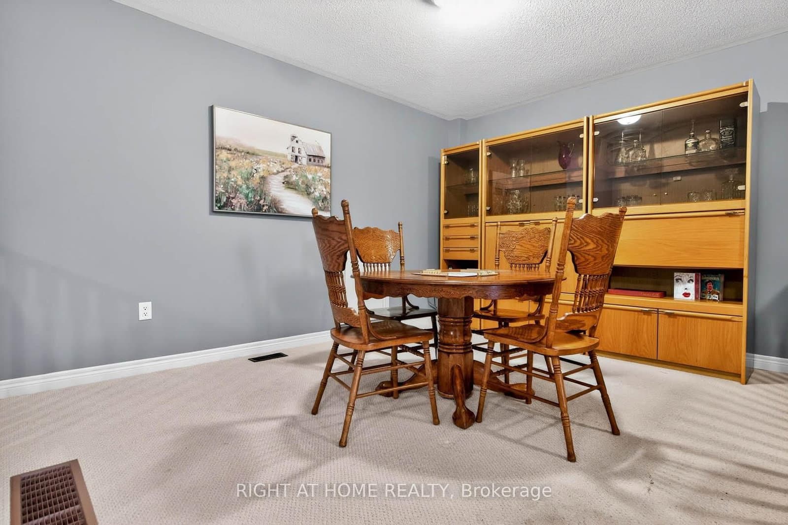 145 Louisbourg Way thumbnail 21