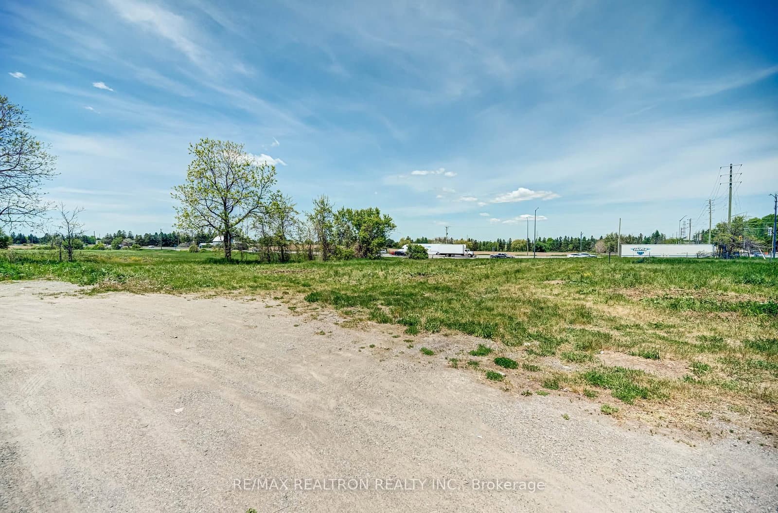 17440 Bathurst Street thumbnail 16