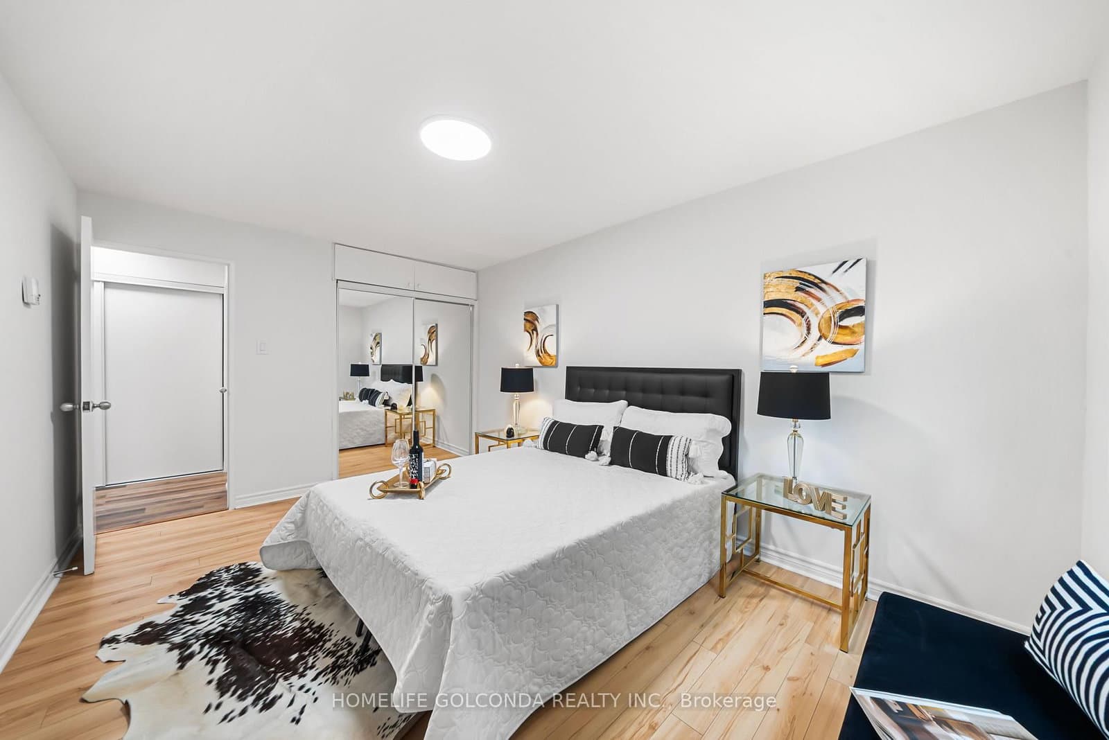21 Elizabeth Street, Unit 205 thumbnail 12