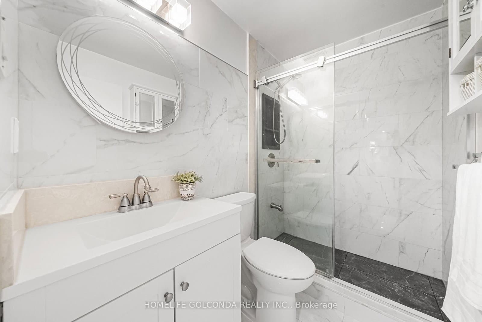 21 Elizabeth Street, Unit 205 thumbnail 15