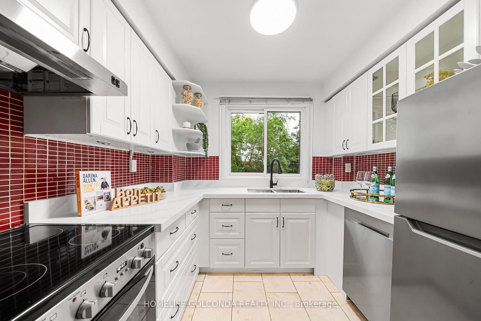 21 Elizabeth Street, Unit 205 thumbnail 33