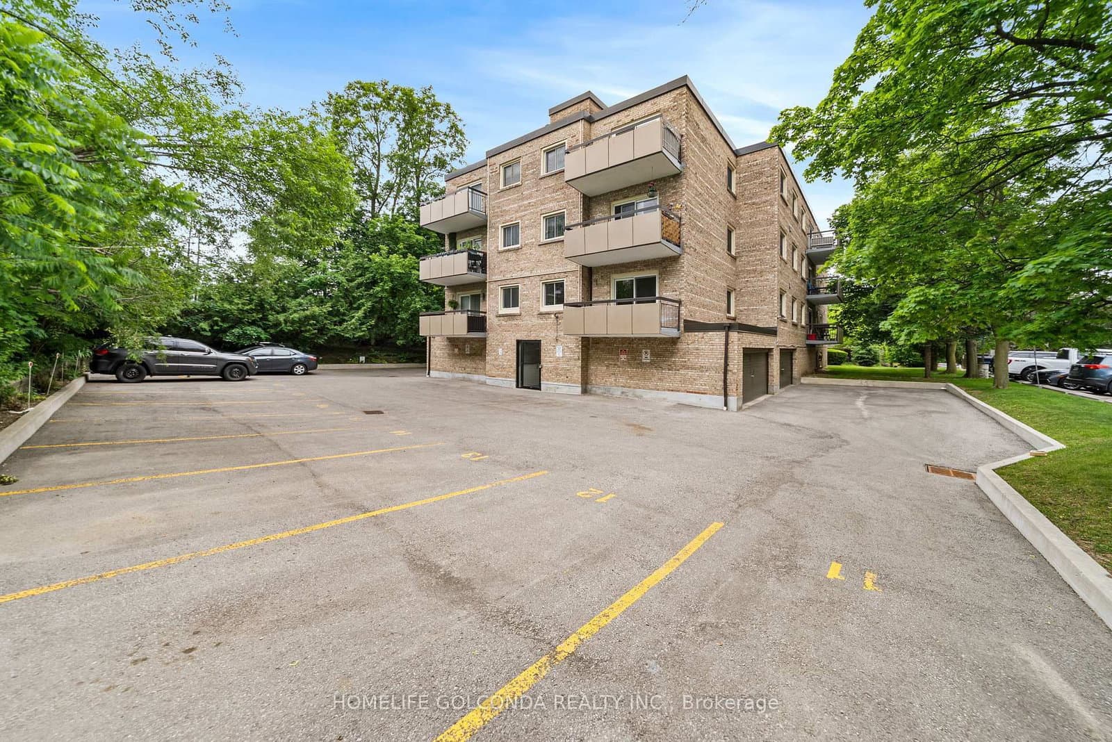 21 Elizabeth Street, Unit 205 thumbnail 50