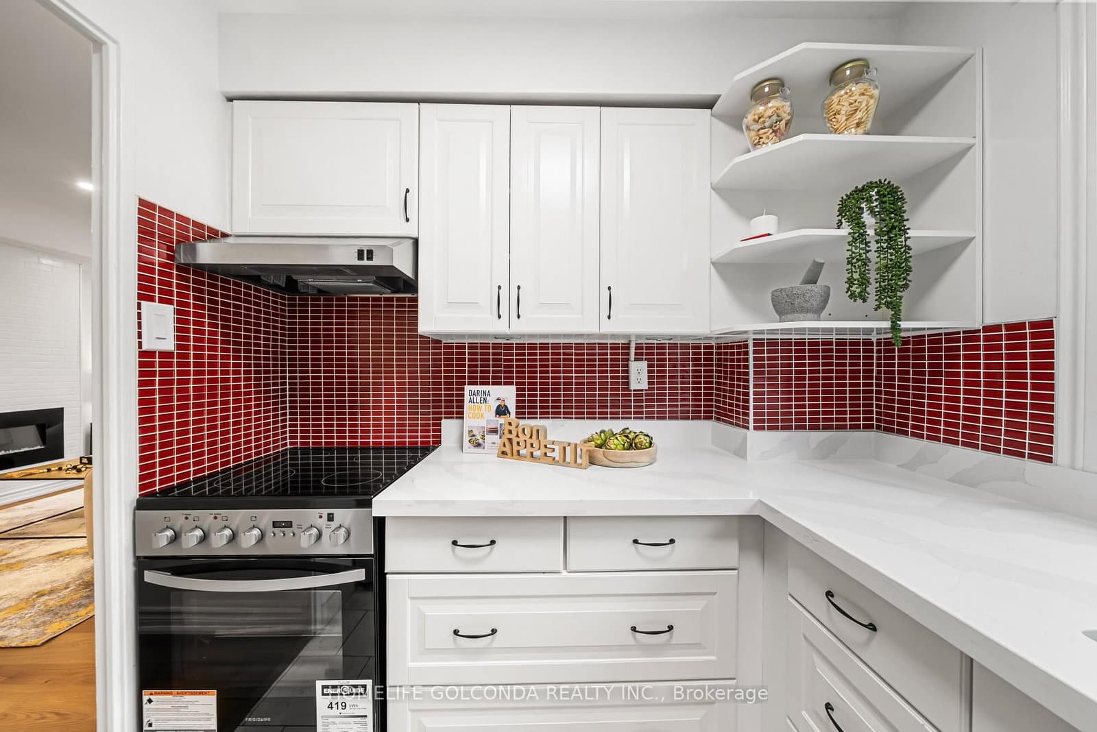 21 Elizabeth Street, Unit 205 thumbnail 8