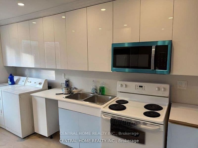 206 Parkview Crescent thumbnail 22
