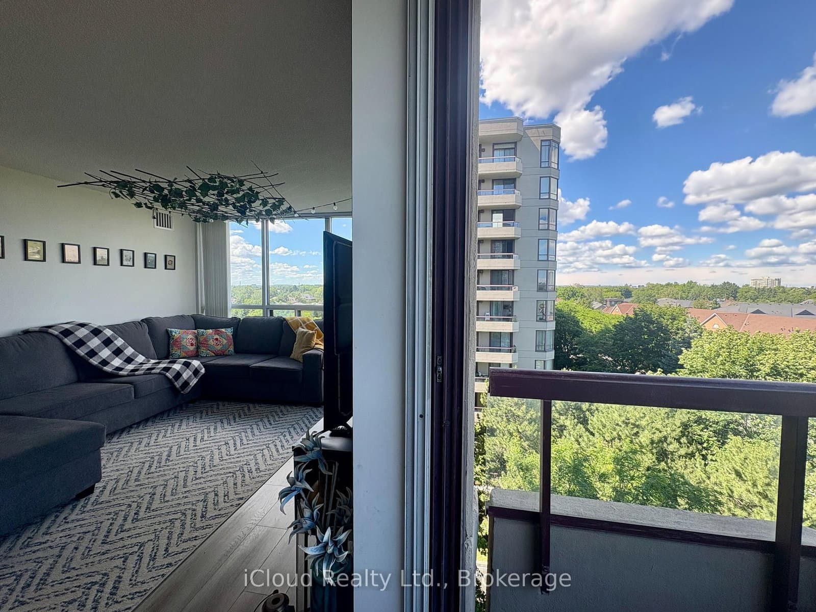 91 Townsgate Drive, Unit 710 thumbnail 10