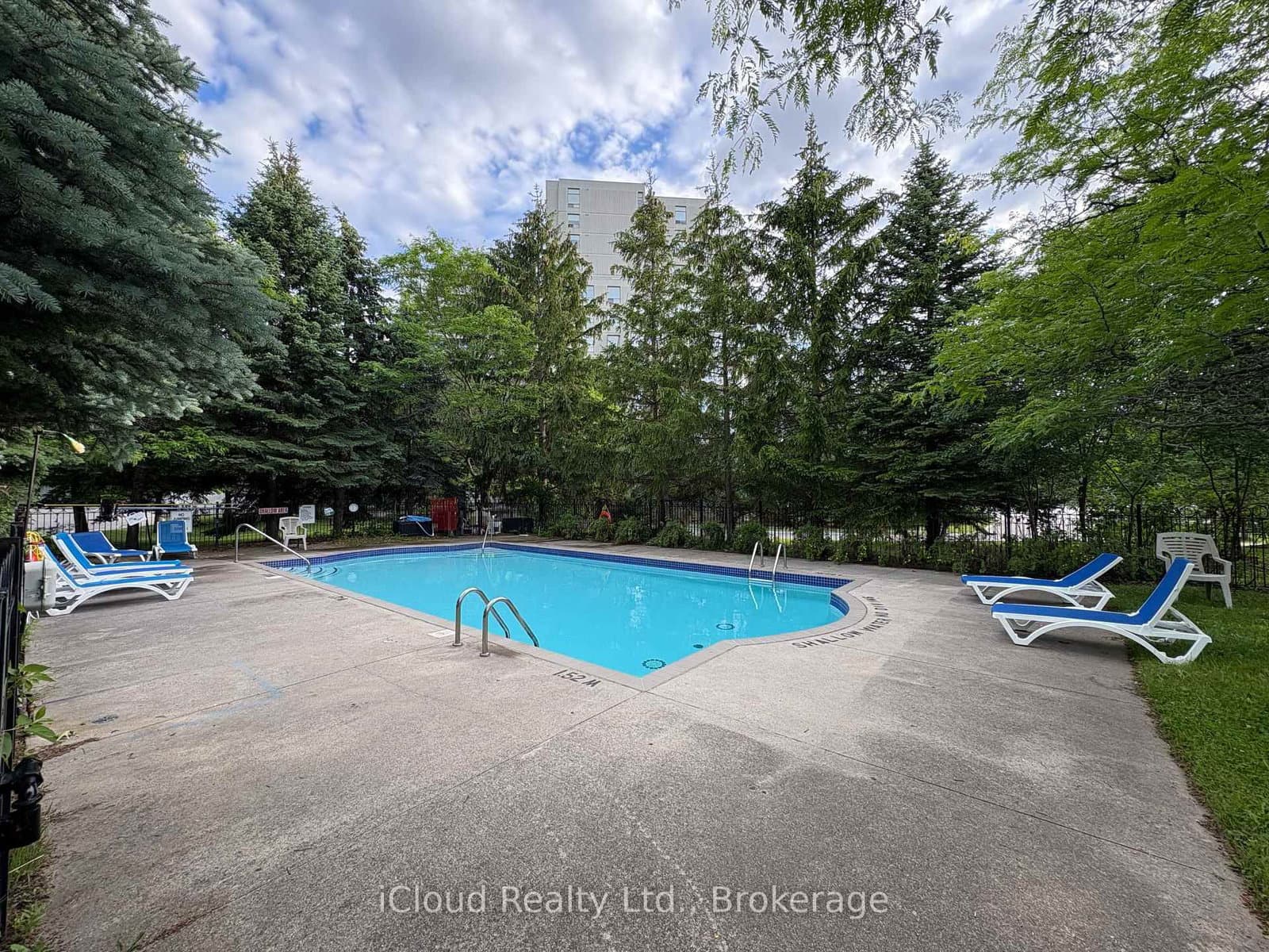 91 Townsgate Drive, Unit 710 thumbnail 18