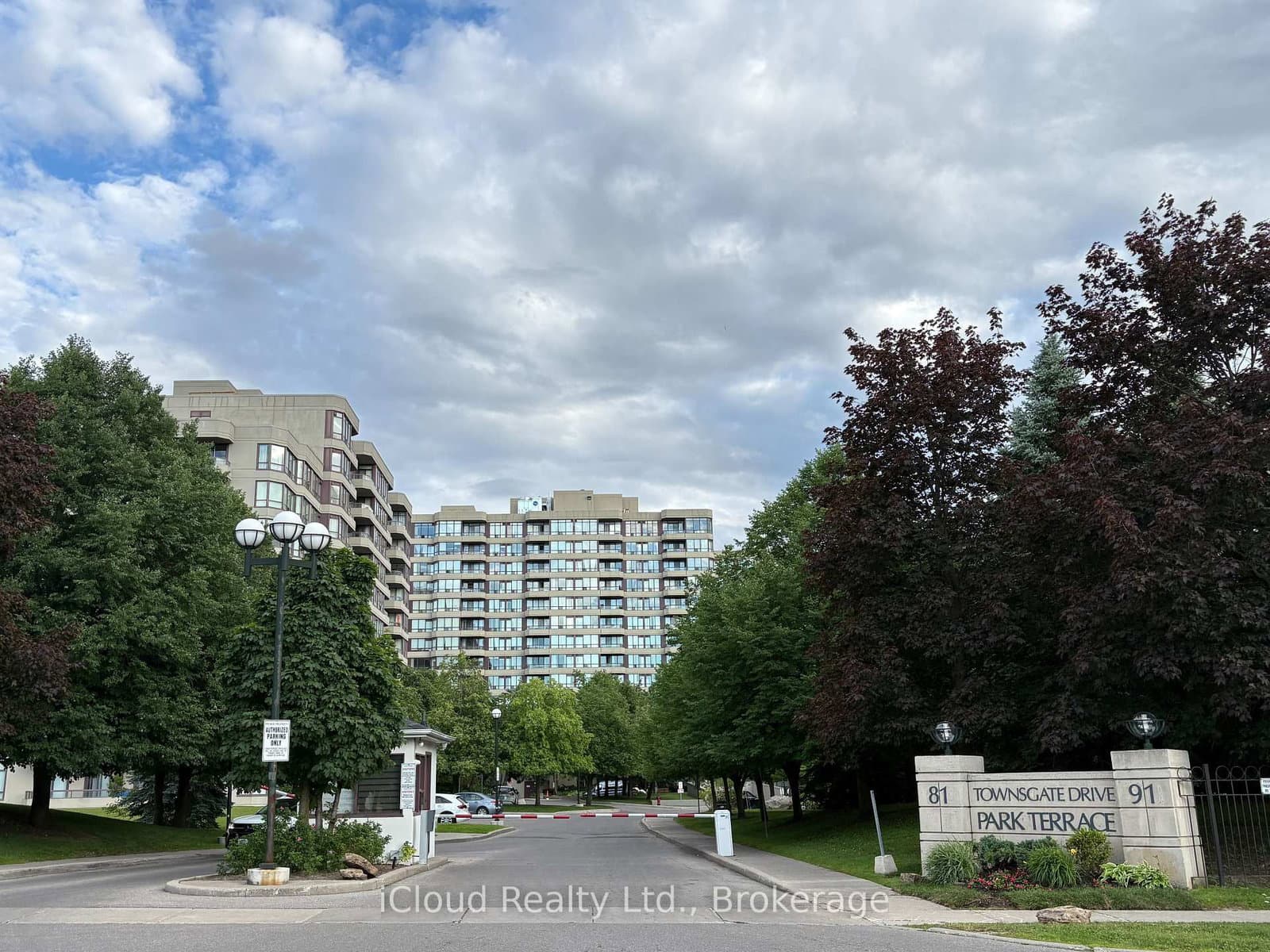 91 Townsgate Drive, Unit 710 thumbnail 21