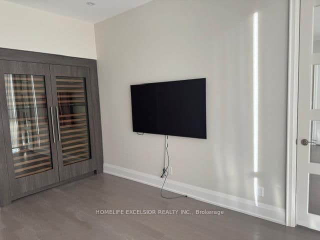 20 Fred Varley Drive, Unit PH9 thumbnail 4