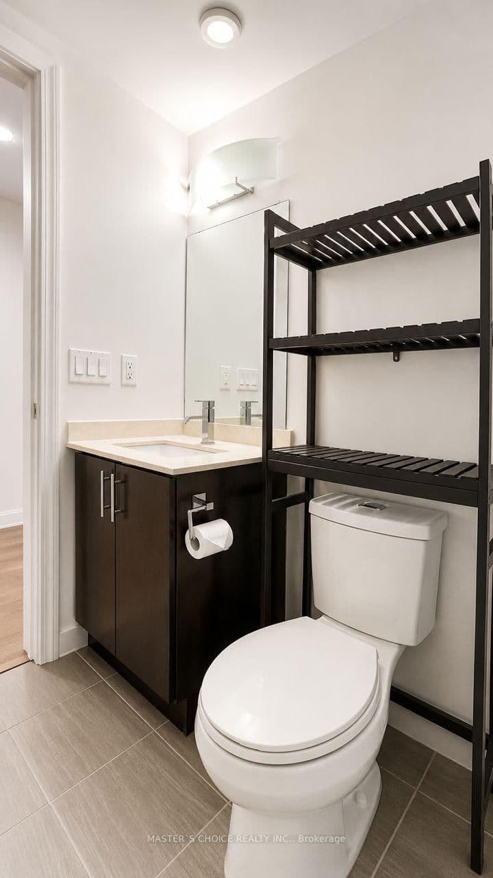 7161 Yonge Street, Unit 2732 thumbnail 14