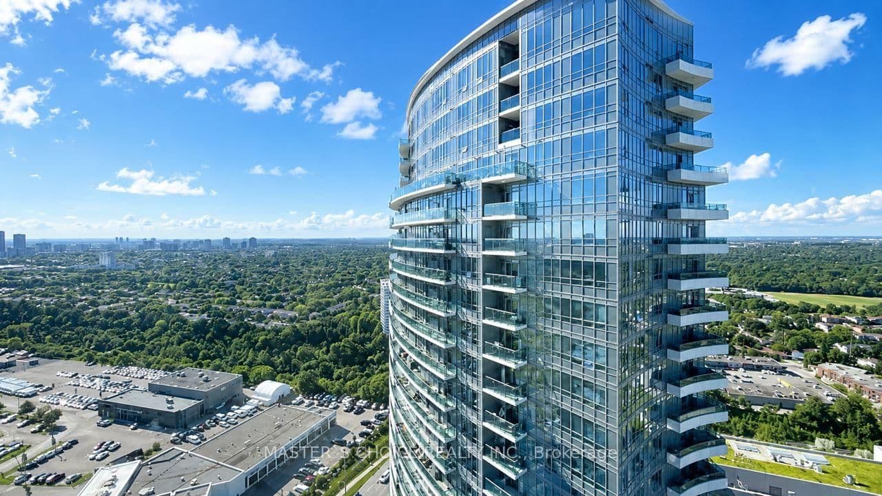 7161 Yonge Street, Unit 2732 thumbnail 2