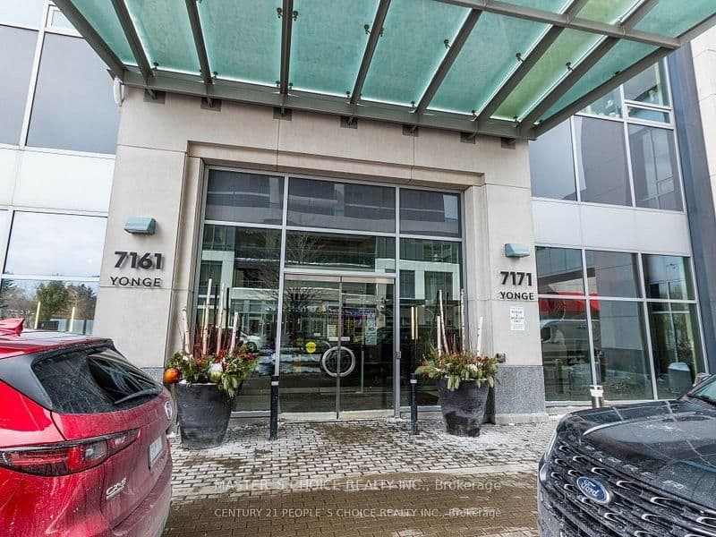 7161 Yonge Street, Unit 2732 thumbnail 3