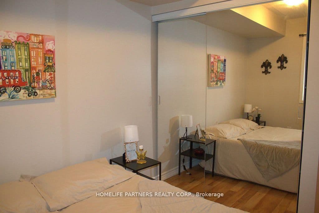 2275 Bur Oak Avenue, Unit 61 thumbnail 12