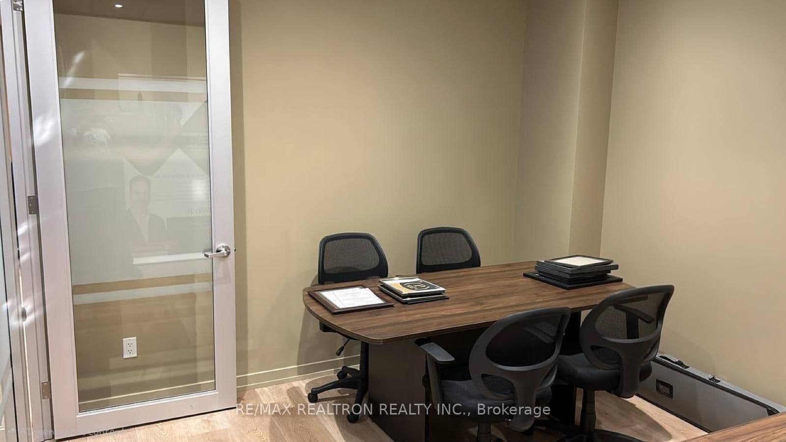 7191 Yonge Street, Unit 506 thumbnail 10