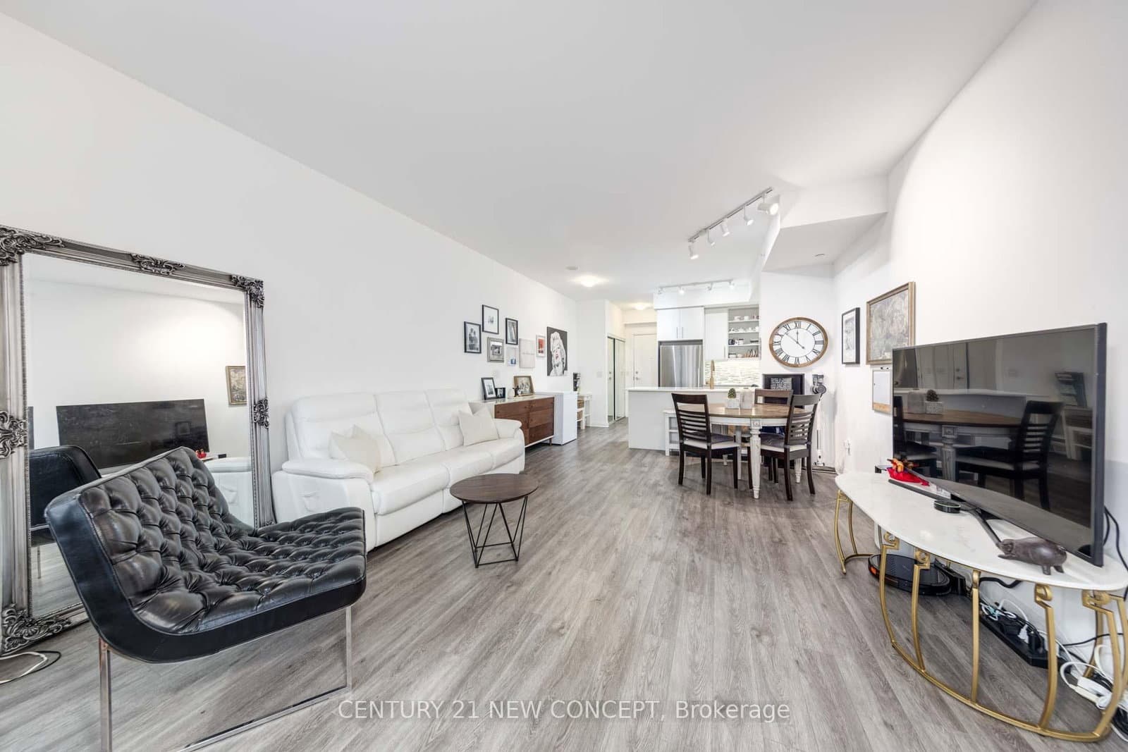 55 Oneida Crescent, Unit 409 thumbnail 10