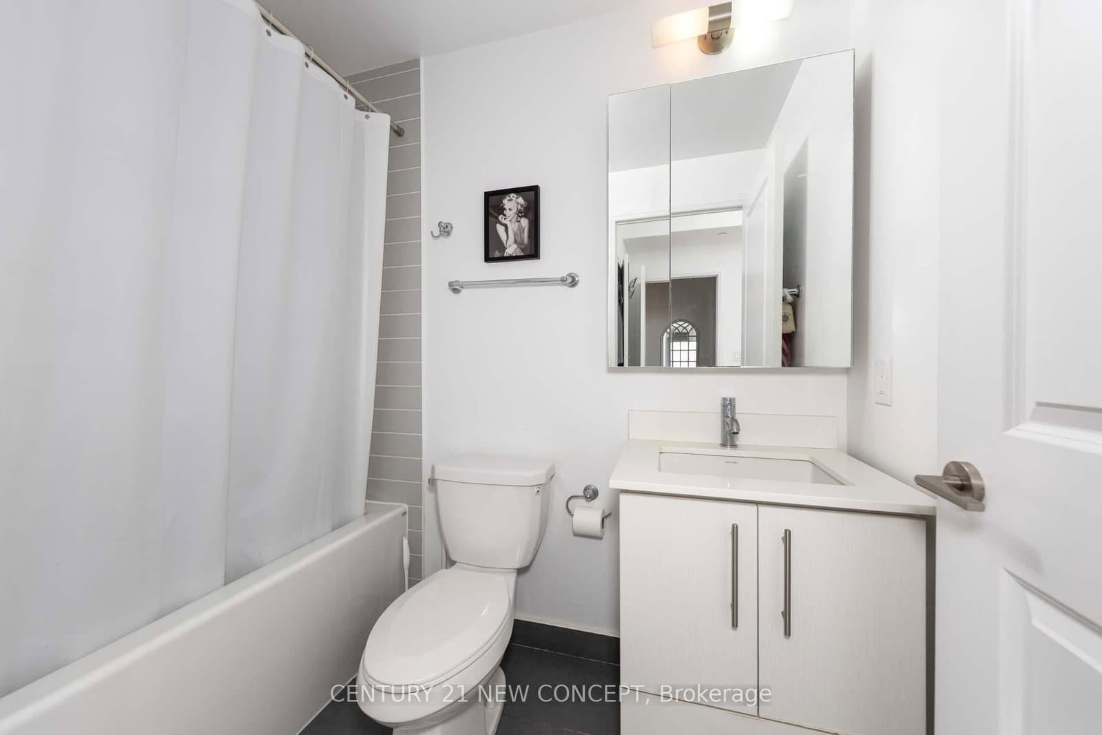 55 Oneida Crescent, Unit 409 thumbnail 20