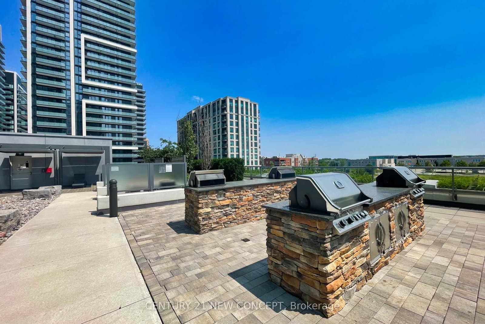 55 Oneida Crescent, Unit 409 thumbnail 40