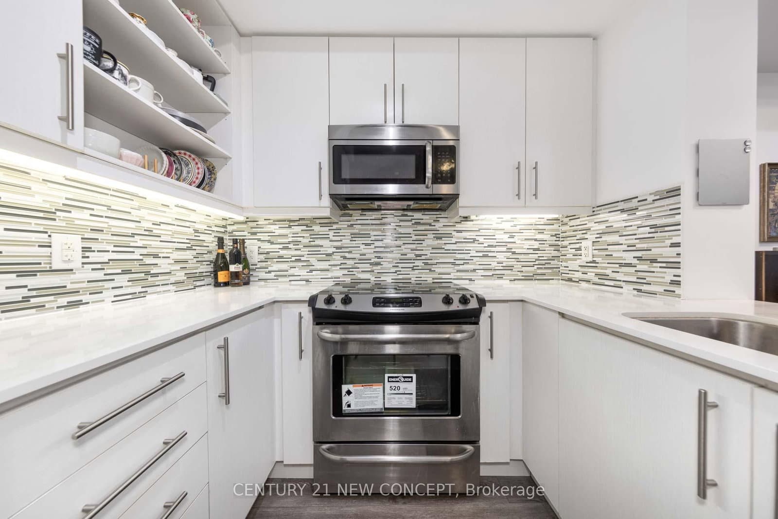 55 Oneida Crescent, Unit 409 thumbnail 5