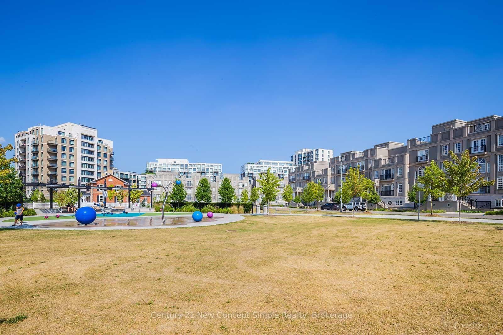 131 Upper Duke Crescent, Unit 904 thumbnail 10