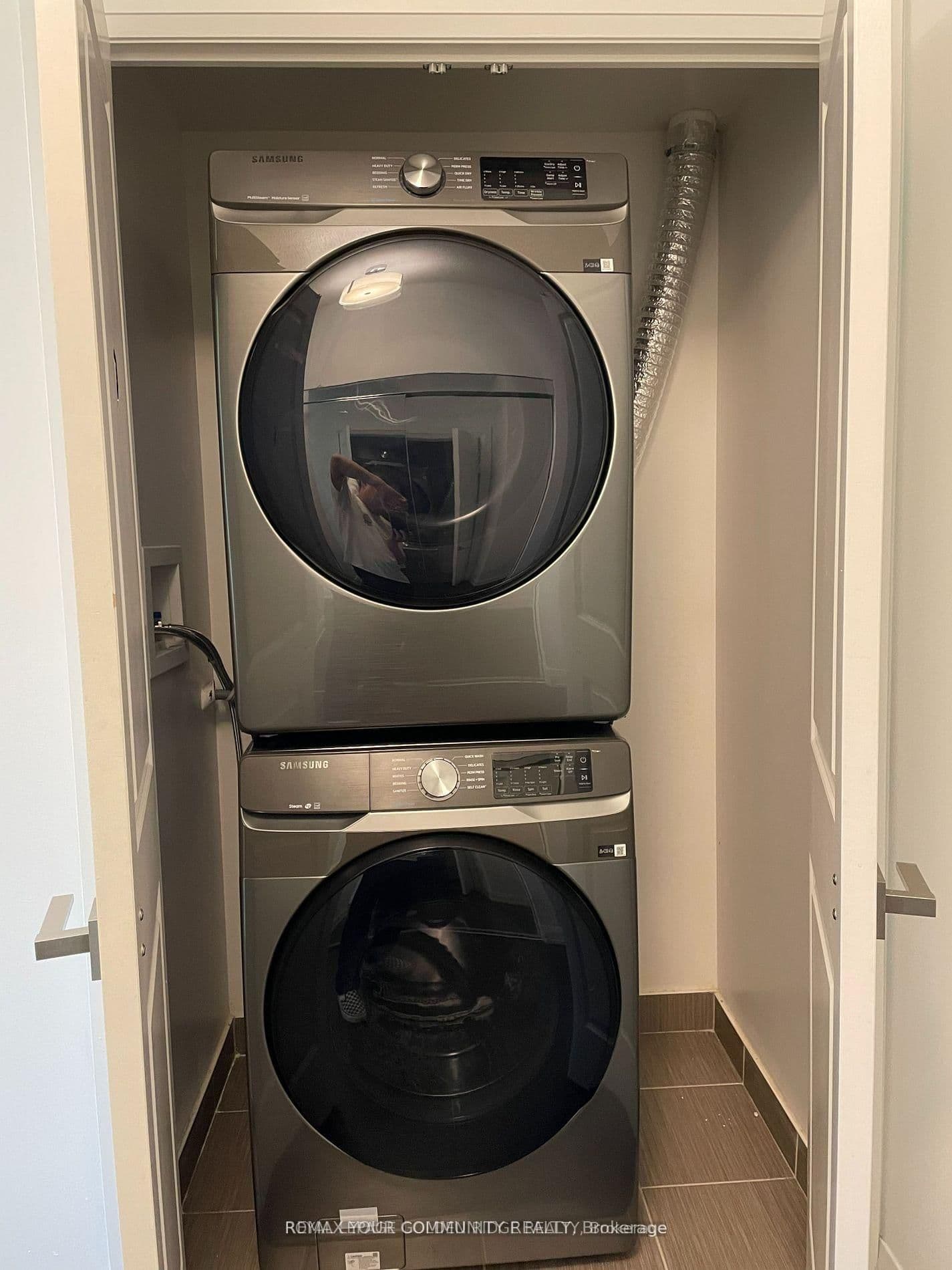 7161 YONGE Street, Unit 2231 thumbnail 6