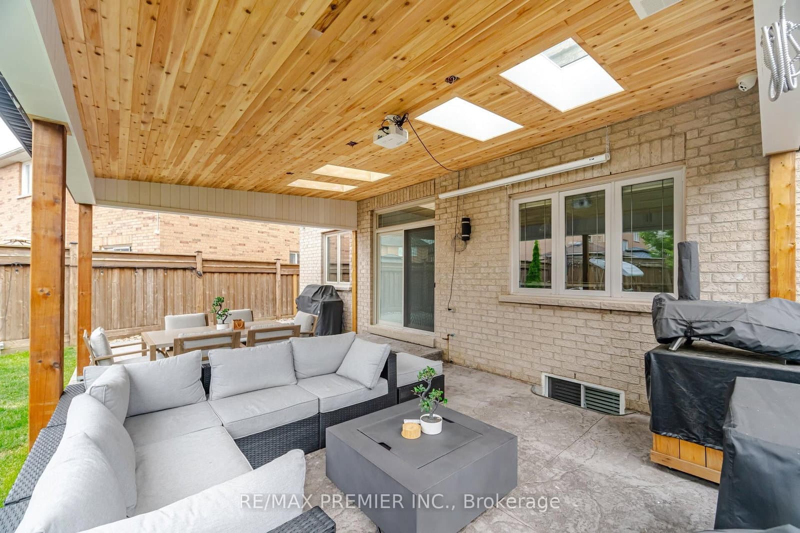 25 Andrew Hill Drive thumbnail 39