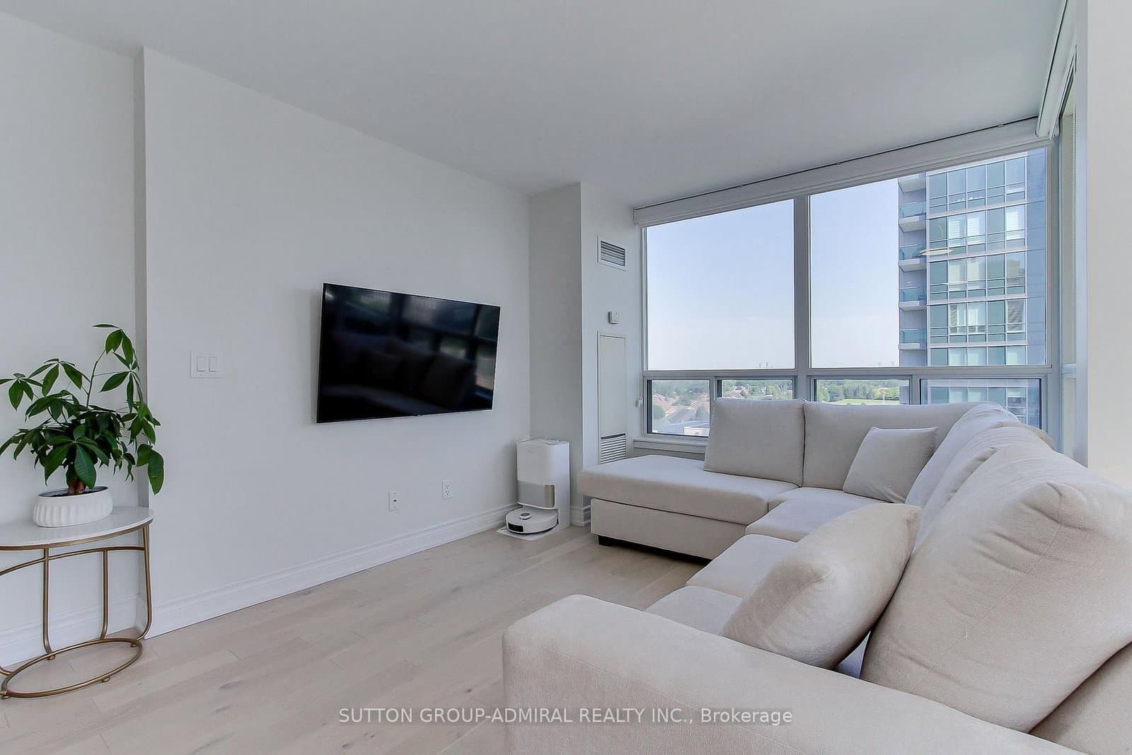 50 DISERA Drive, Unit 905 thumbnail 20
