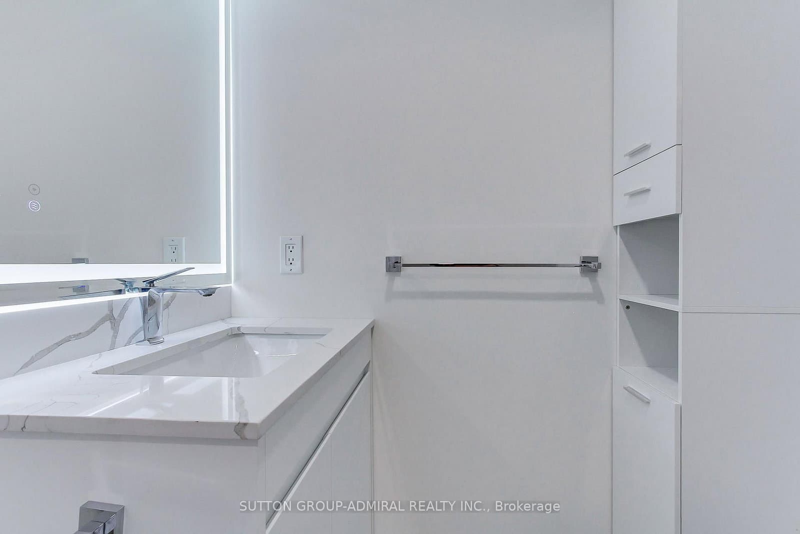 50 DISERA Drive, Unit 905 thumbnail 34