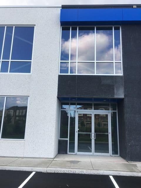 10950 Woodbine Avenue, Unit 8 thumbnail 2