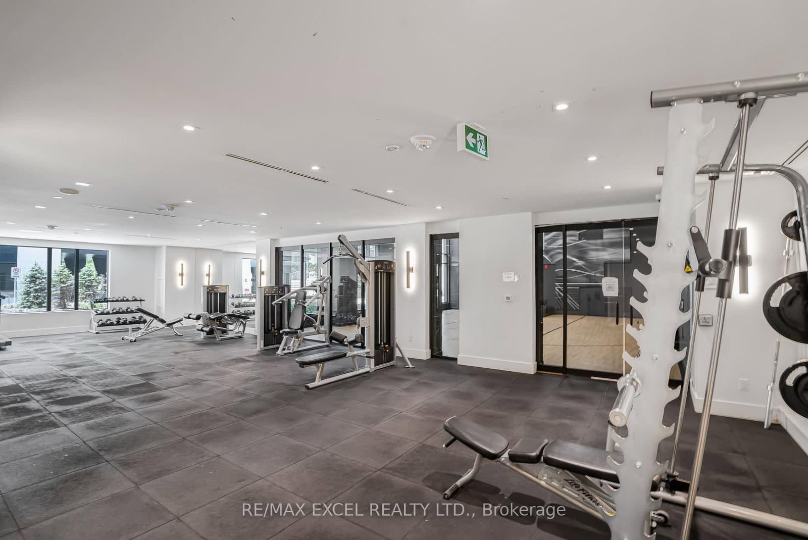 8868 Yonge Street, Unit 1801 thumbnail 19