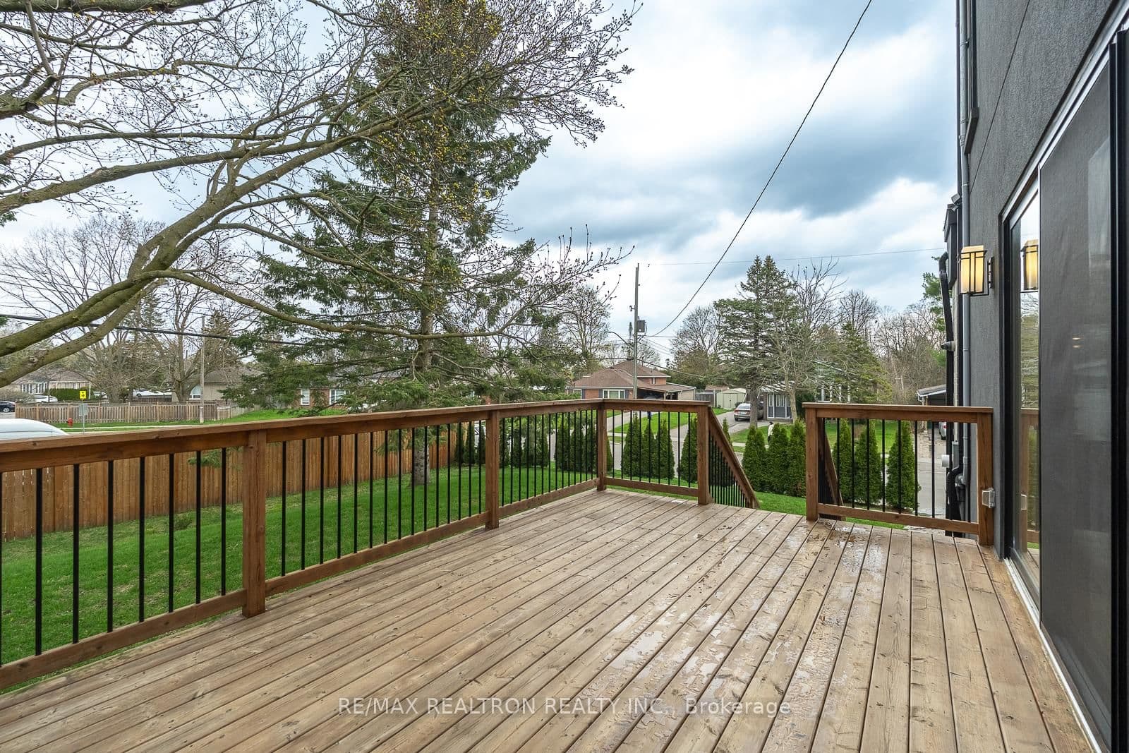 70 Collins Crescent thumbnail 49
