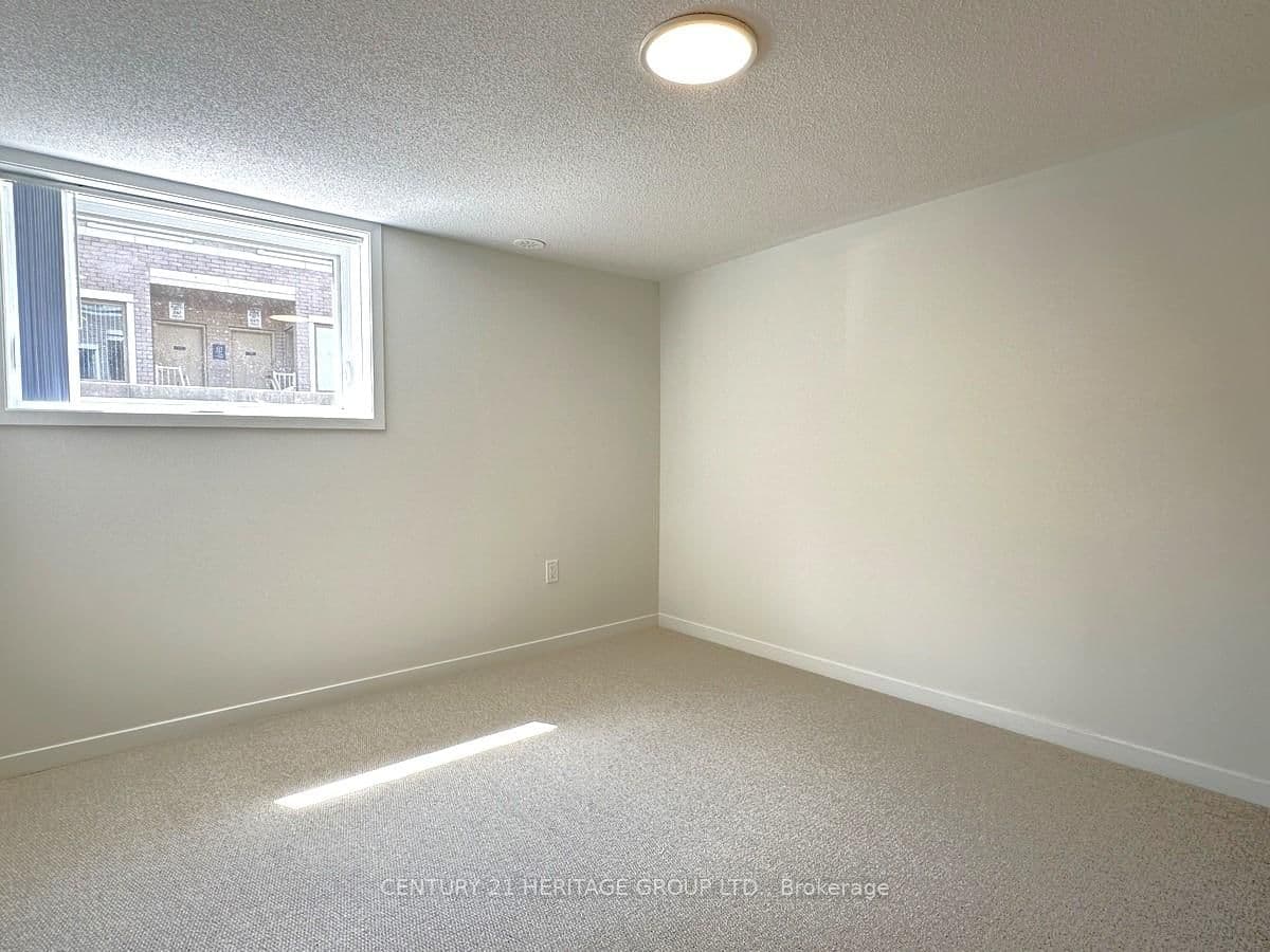 121 Honeycrisp Crescent, Unit TH243 thumbnail 16