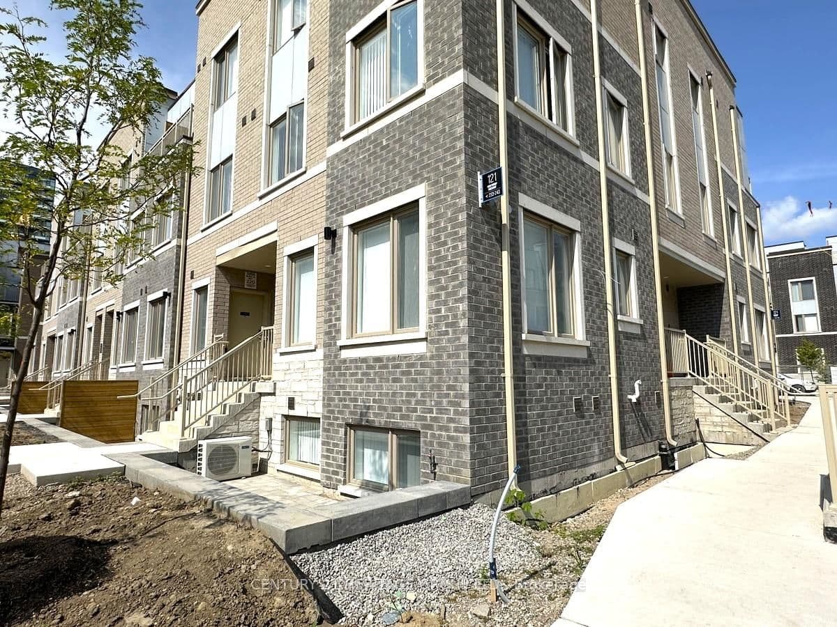 121 Honeycrisp Crescent, Unit TH243 thumbnail 2